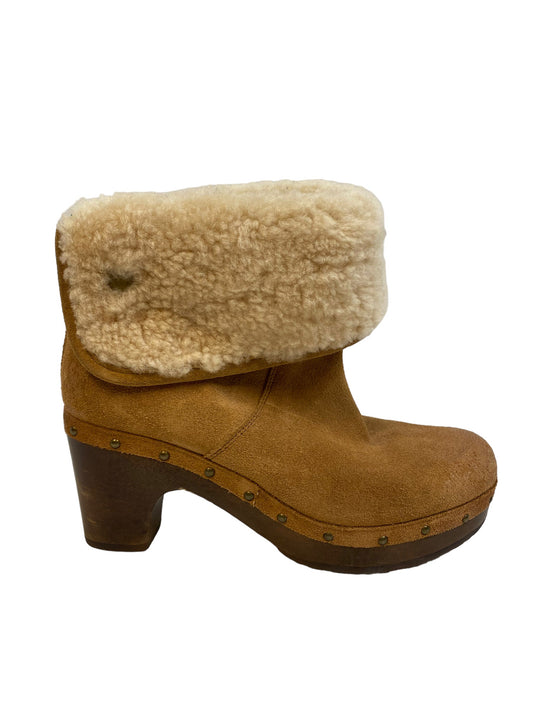 Boots Ankle Heels By Ugg  Size: 6