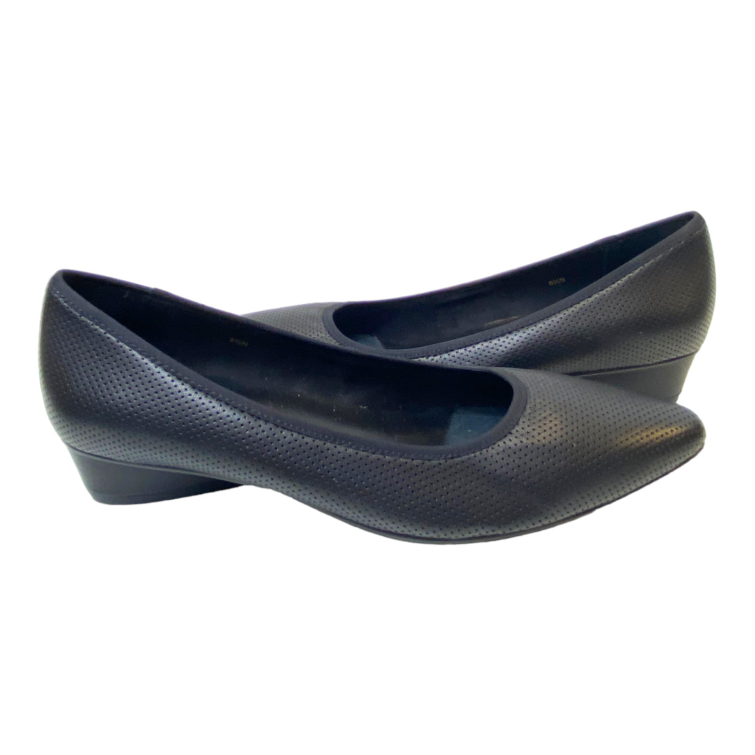 Shoes Heels Block By Vaneli  Size: 8.5