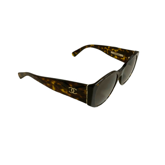 Sunglasses Luxury Designer By Chanel