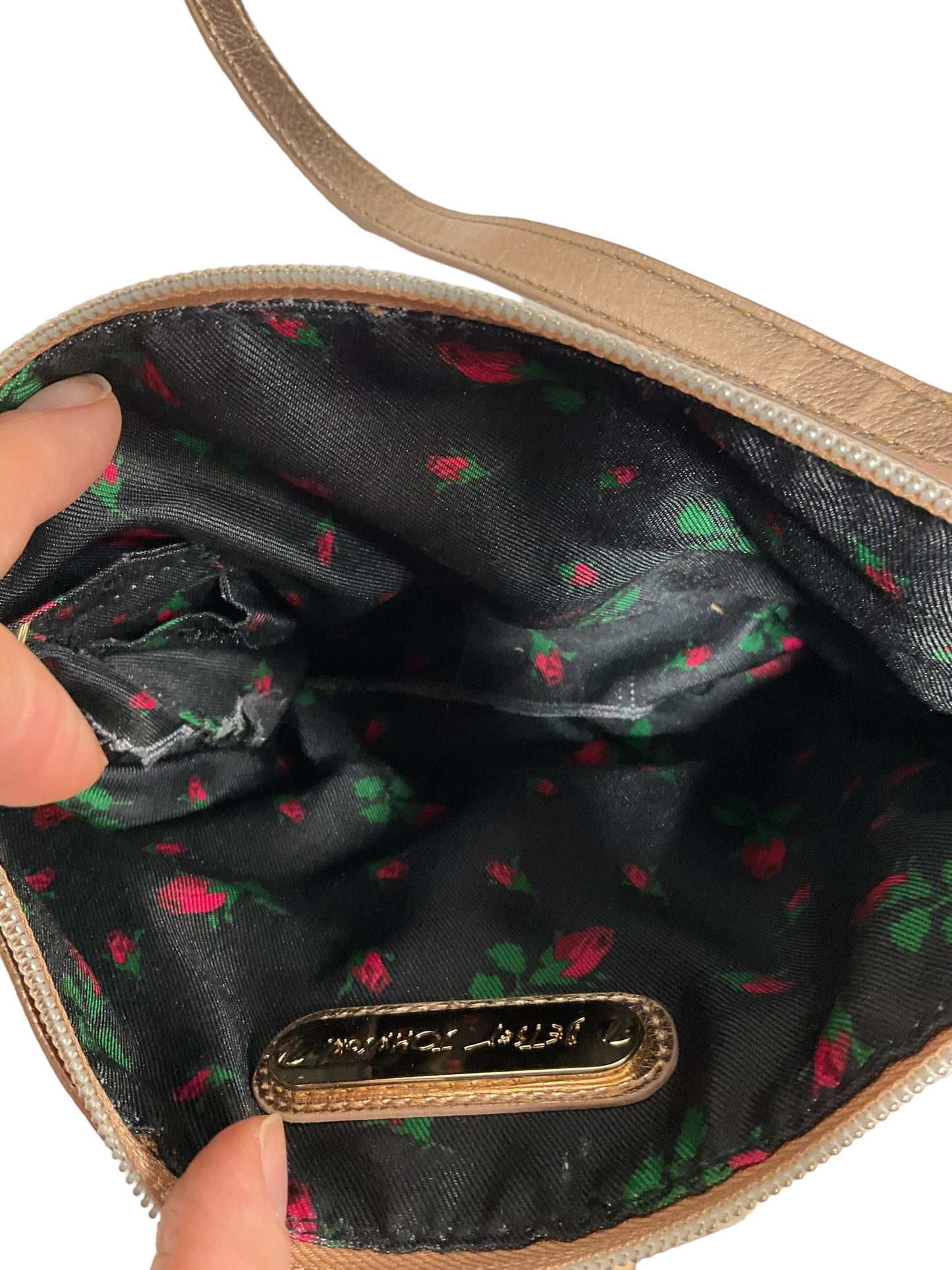 Handbag By Betsey Johnson  Size: Small