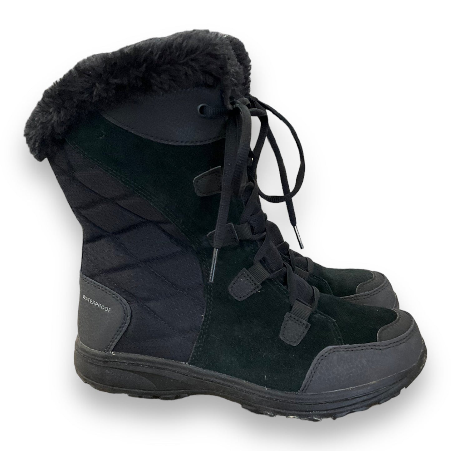 Boots Snow By Columbia  Size: 8