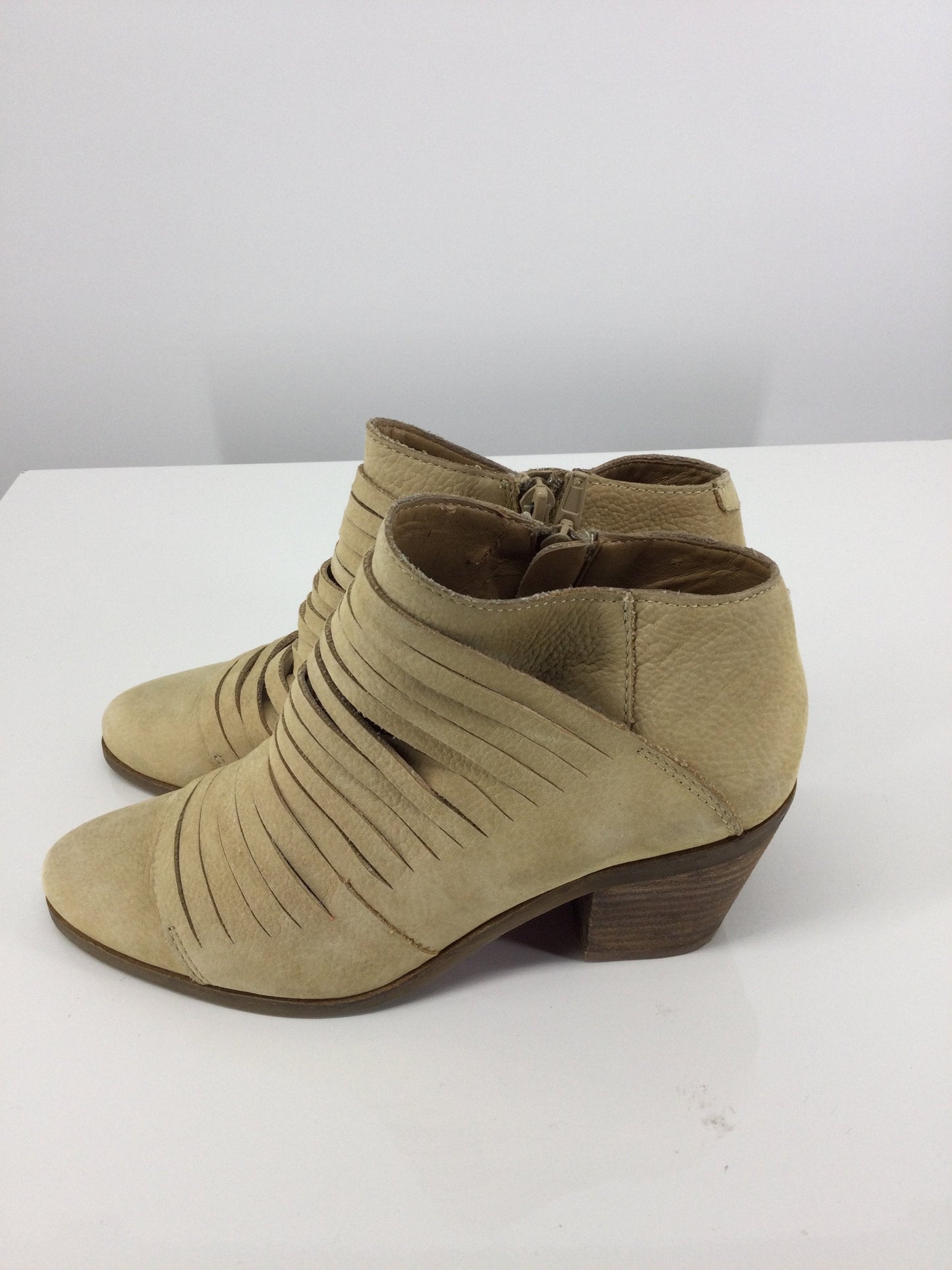 Boots Ankle By Lucky Brand  Size: 6.5