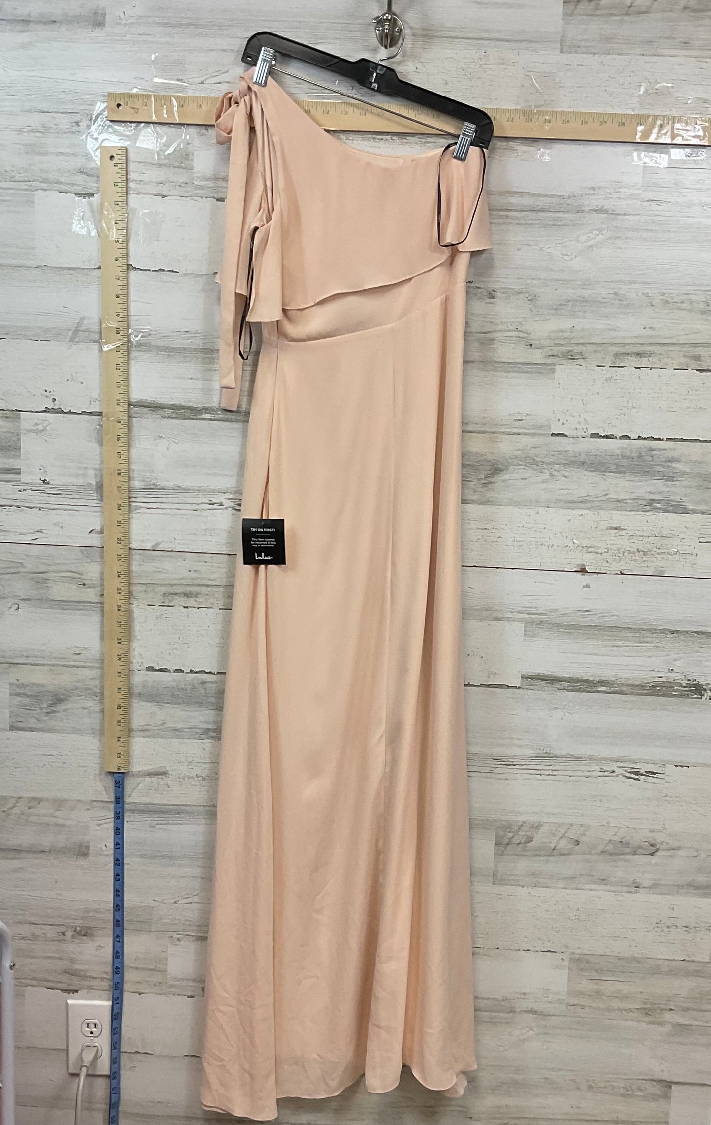 Dress Party Long By Lulus  Size: S