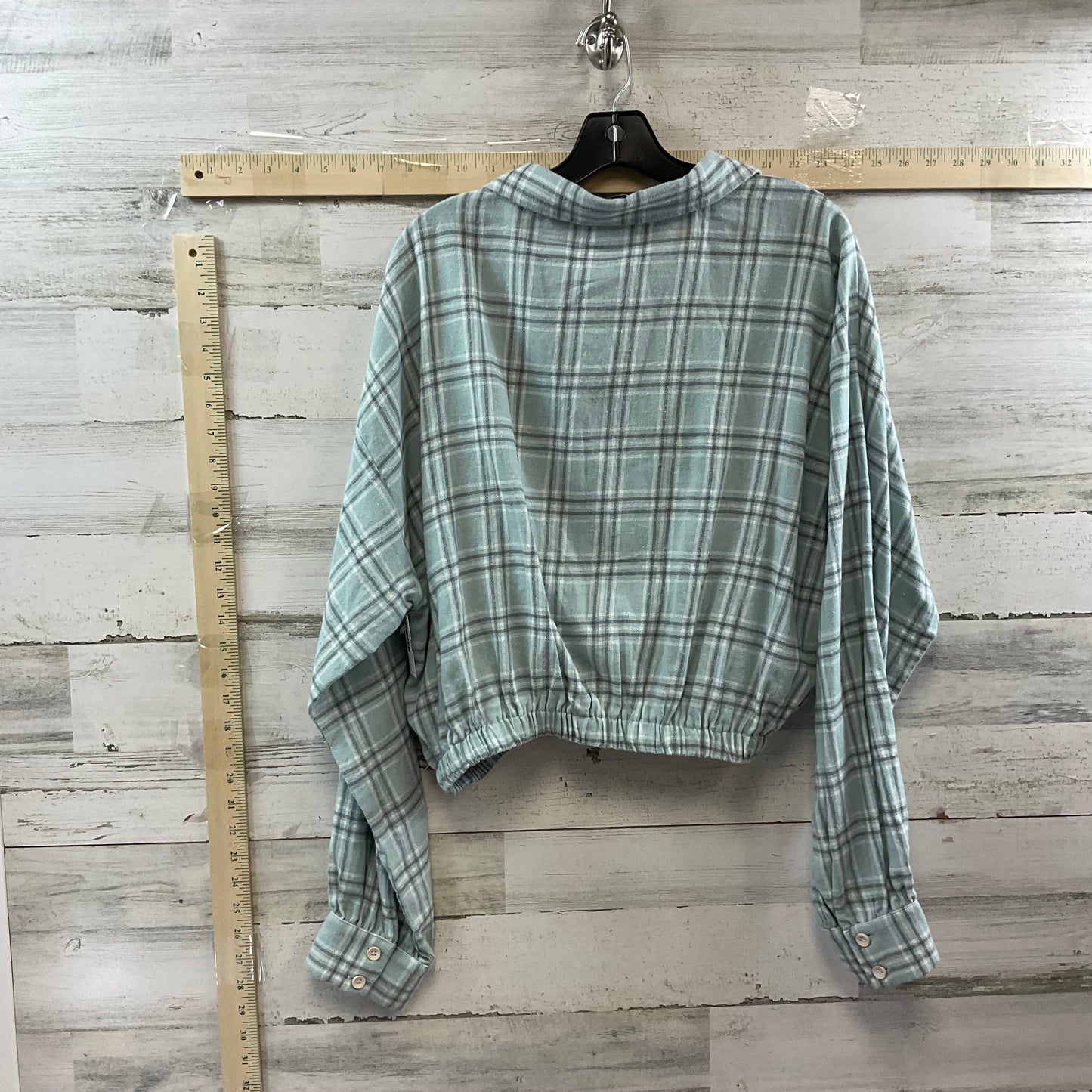 Top Long Sleeve By Clothes Mentor  Size: L