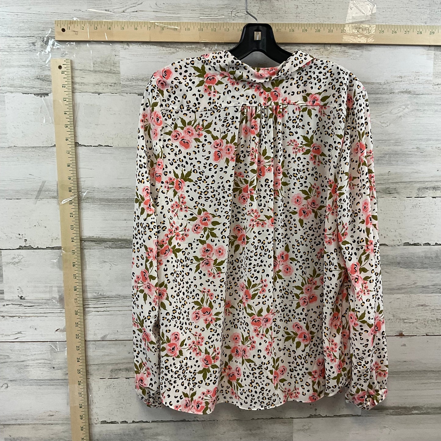 Blouse Long Sleeve By Not Your Daughters Jeans  Size: L