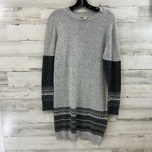 Dress Sweater By Charlie Paige  Size: S