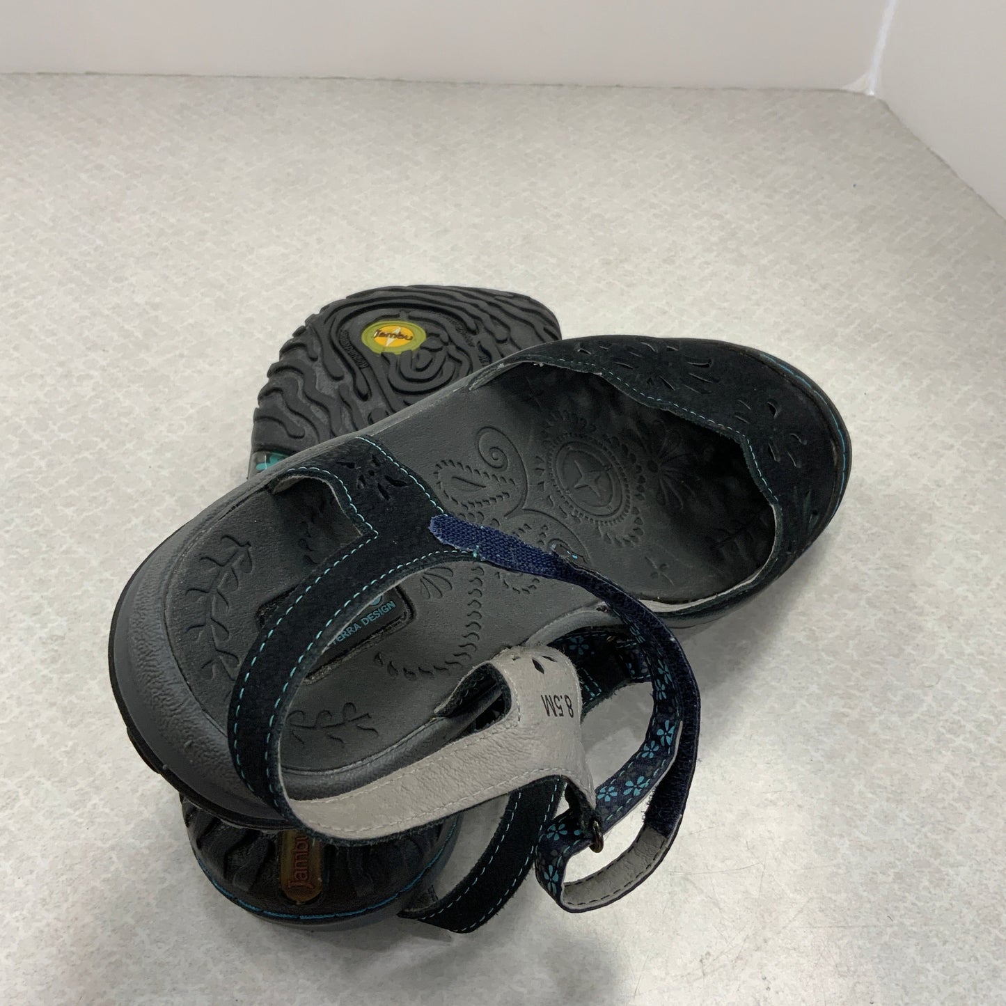 Sandals Flat By Jambu  Size: 8.5