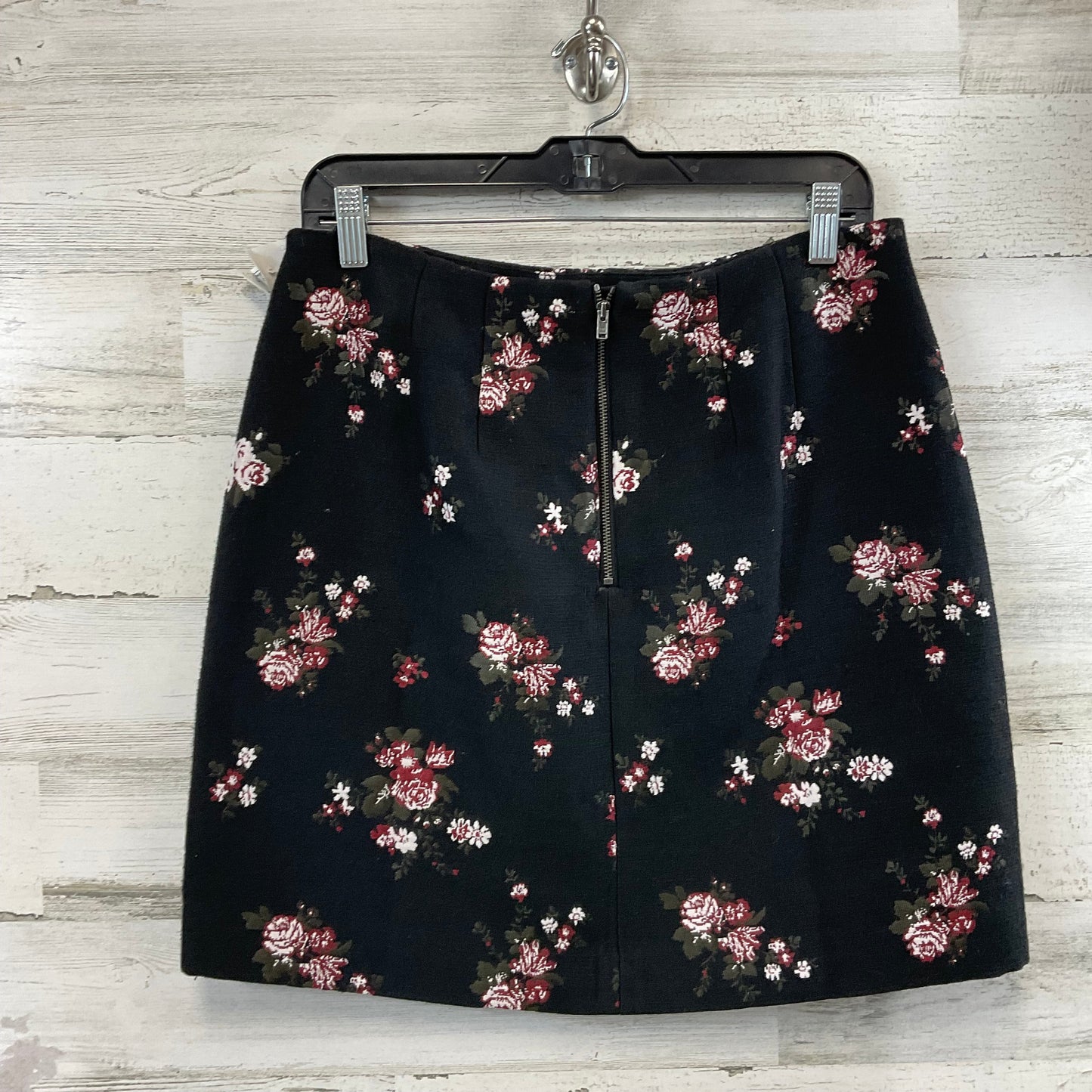 Skirt Mini & Short By Loft O  Size: 8
