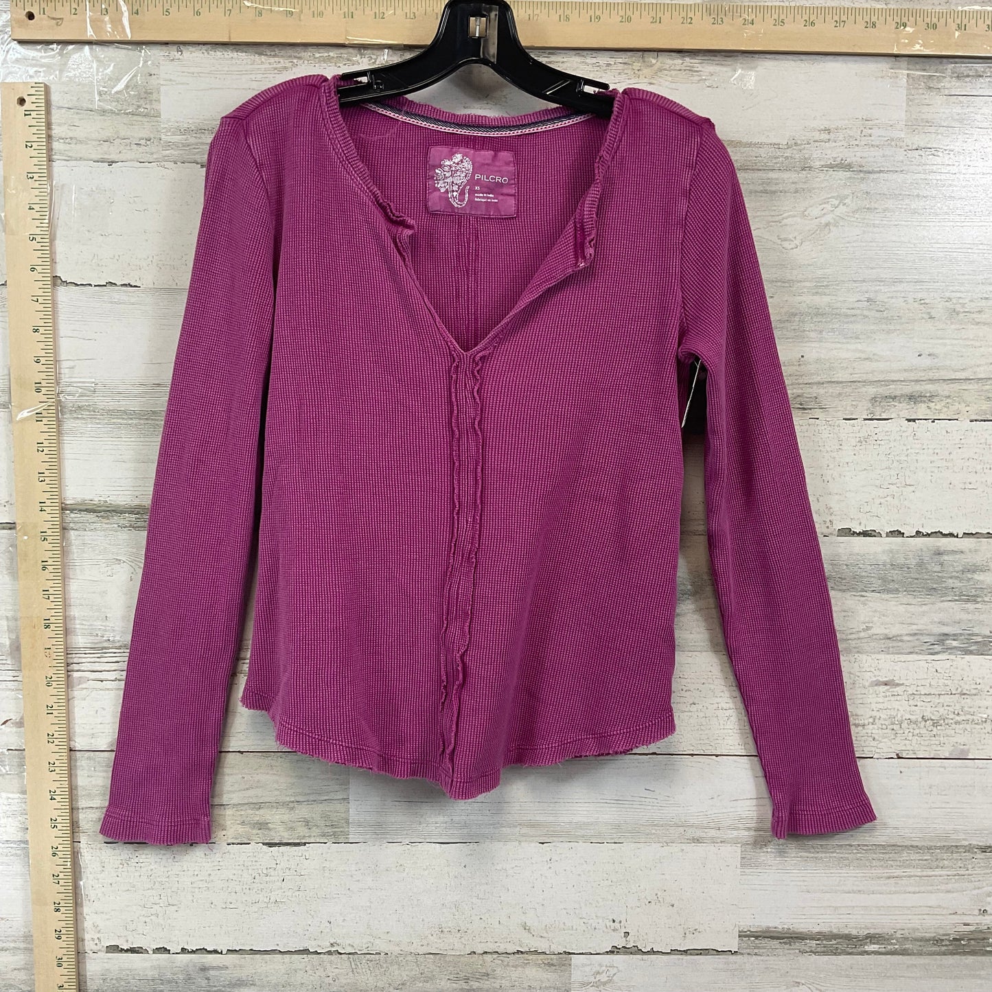 Top Long Sleeve By Pilcro  Size: Xs