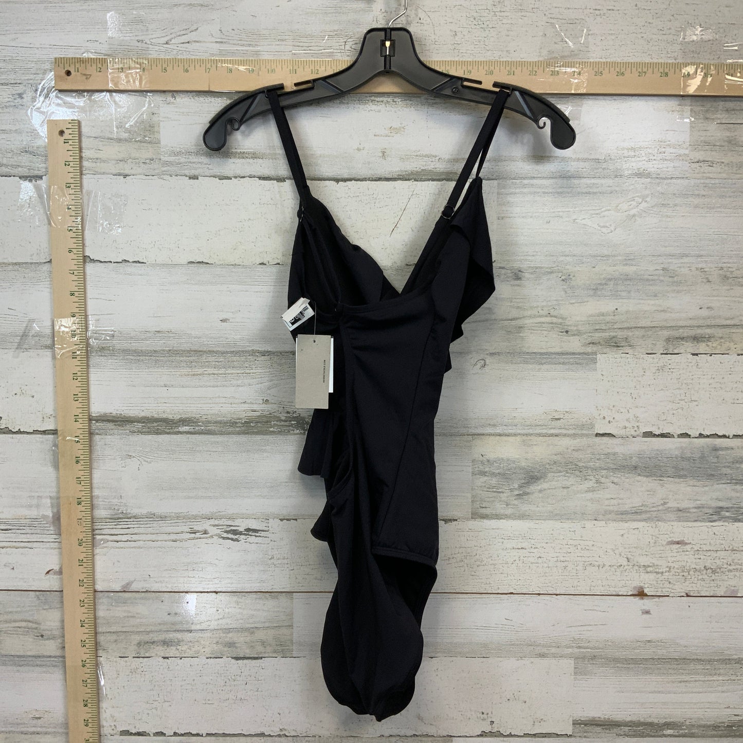 Swimsuit By Kenneth Cole  Size: L