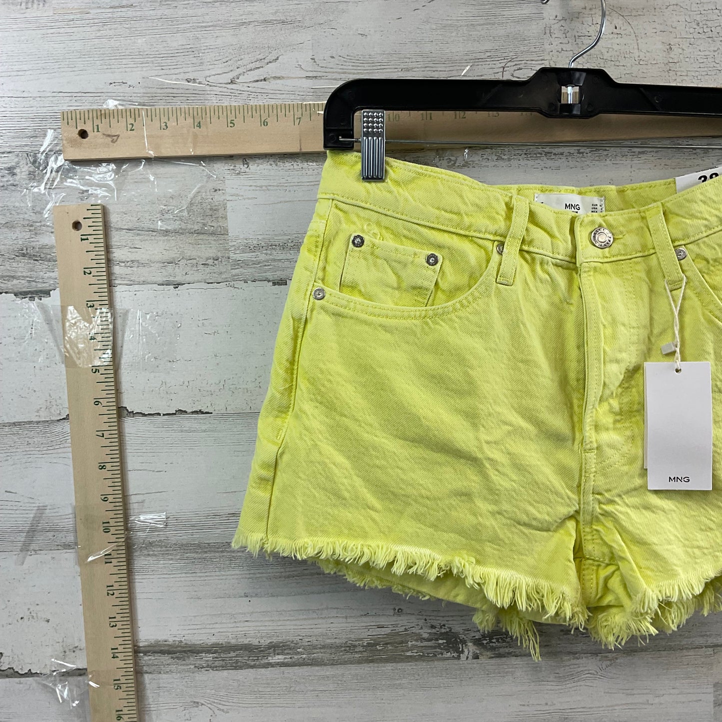 Shorts By Mng  Size: 6