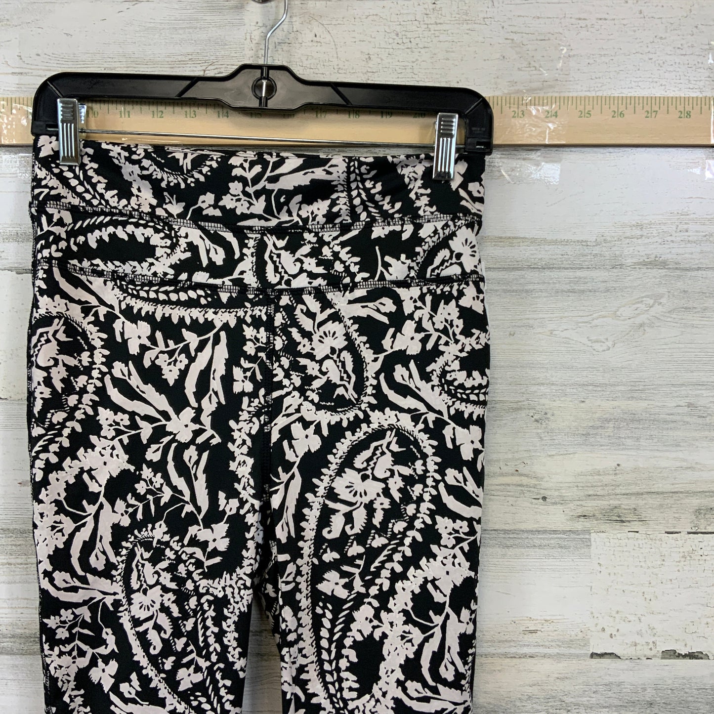 Athletic Leggings By Free People  Size: M
