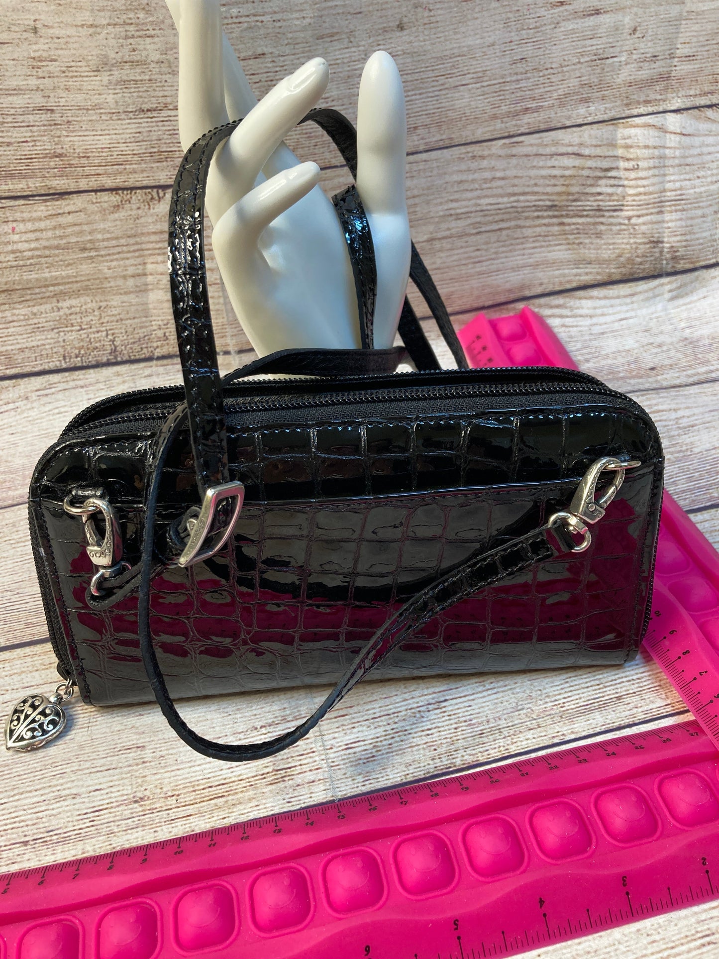 Crossbody Leather By Brighton O  Size: Large