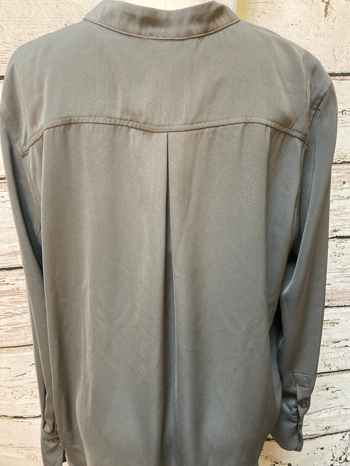 Top Long Sleeve By Clothes Mentor  Size: Xl