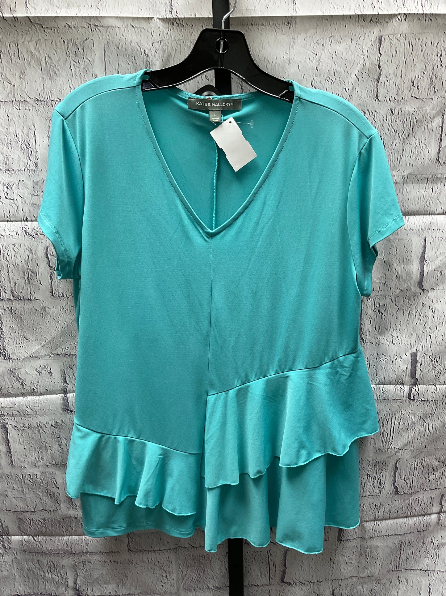 Top Short Sleeve By Kate & Mallory  Size: L