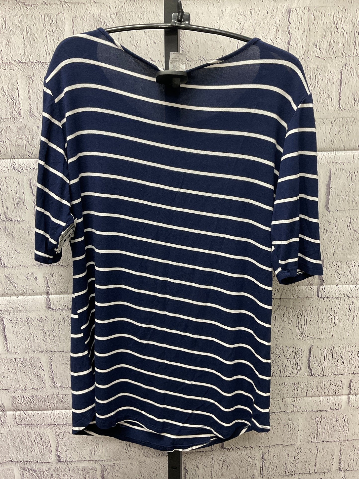 Top Short Sleeve By Olivia Blu  Size: Xl