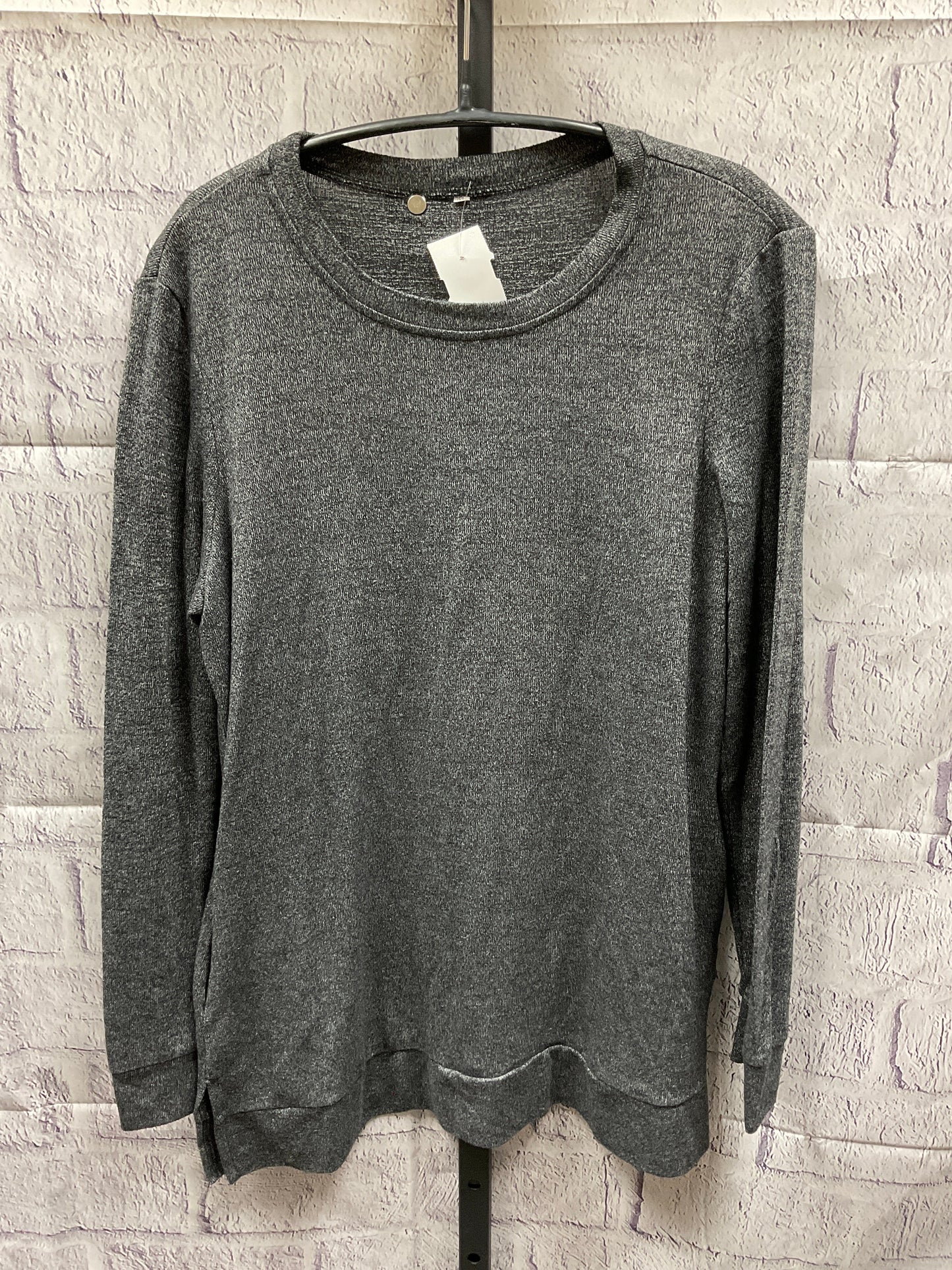 Top Long Sleeve By Clothes Mentor  Size: M