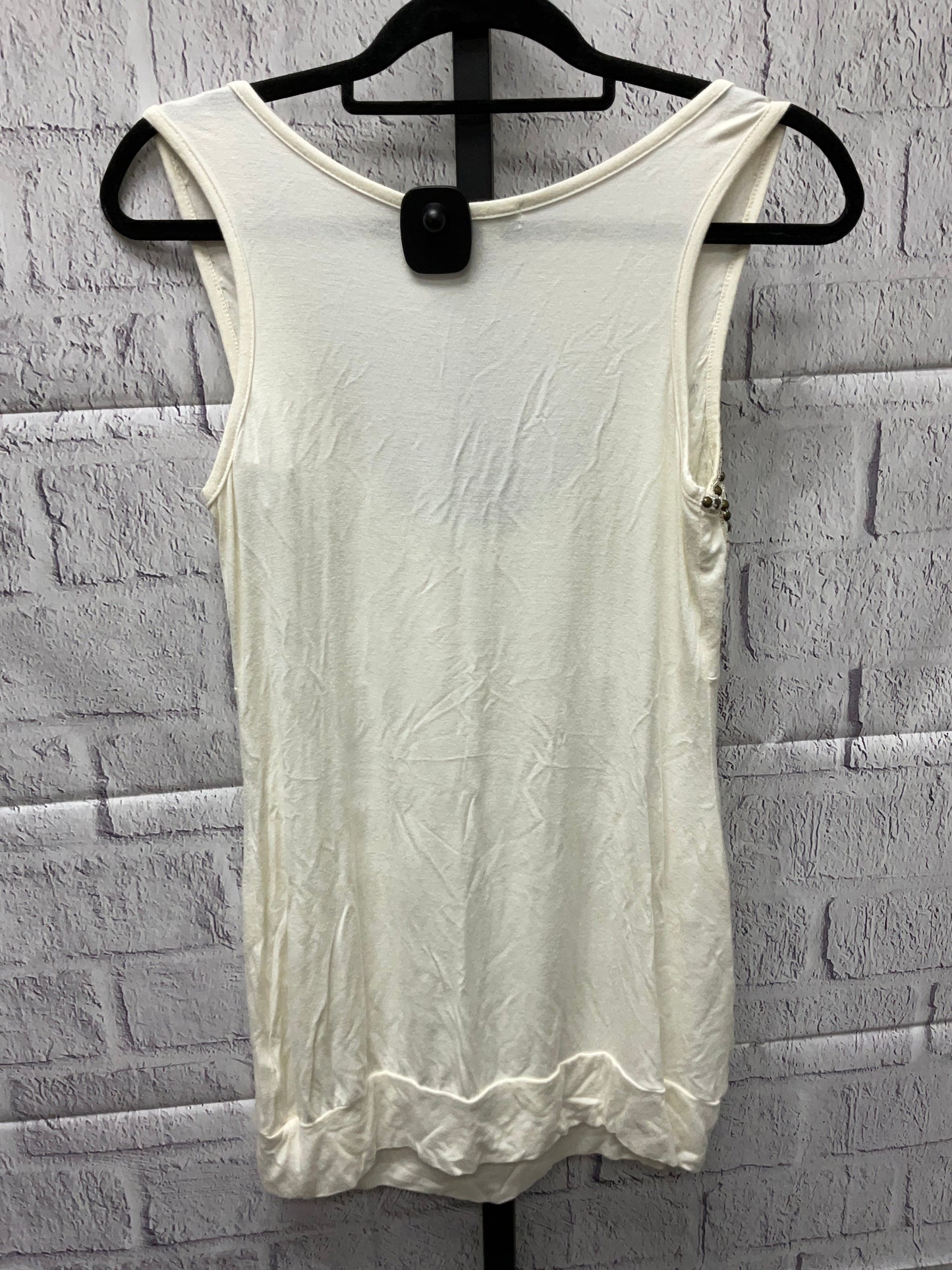 Top Sleeveless By Studio Y  Size: Xl