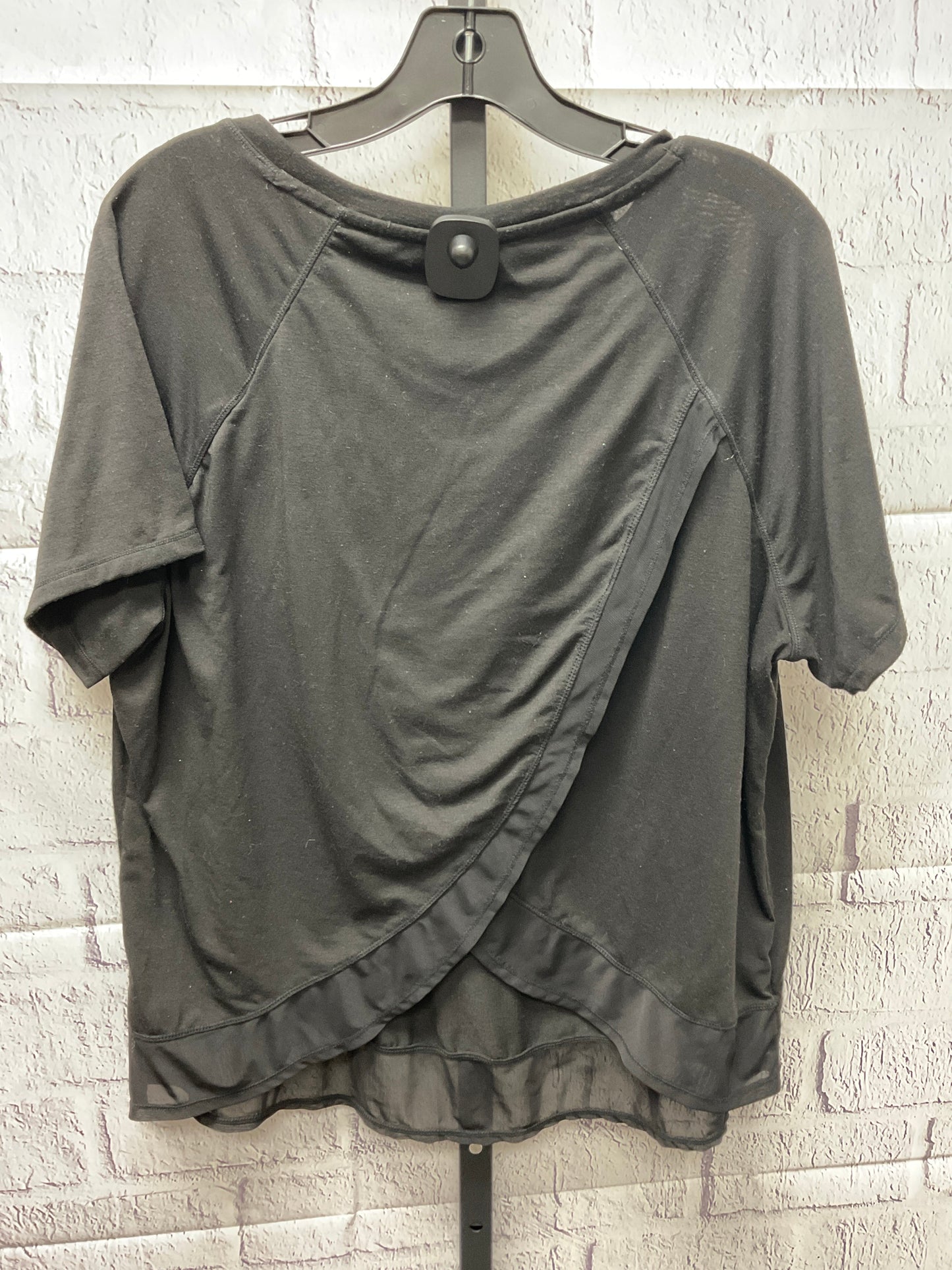 Top Short Sleeve By Avia  Size: Xl