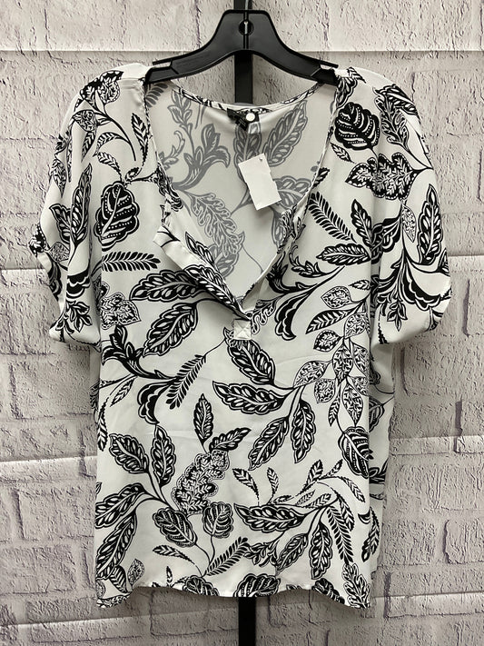 Top Short Sleeve By Ann Taylor  Size: Xl