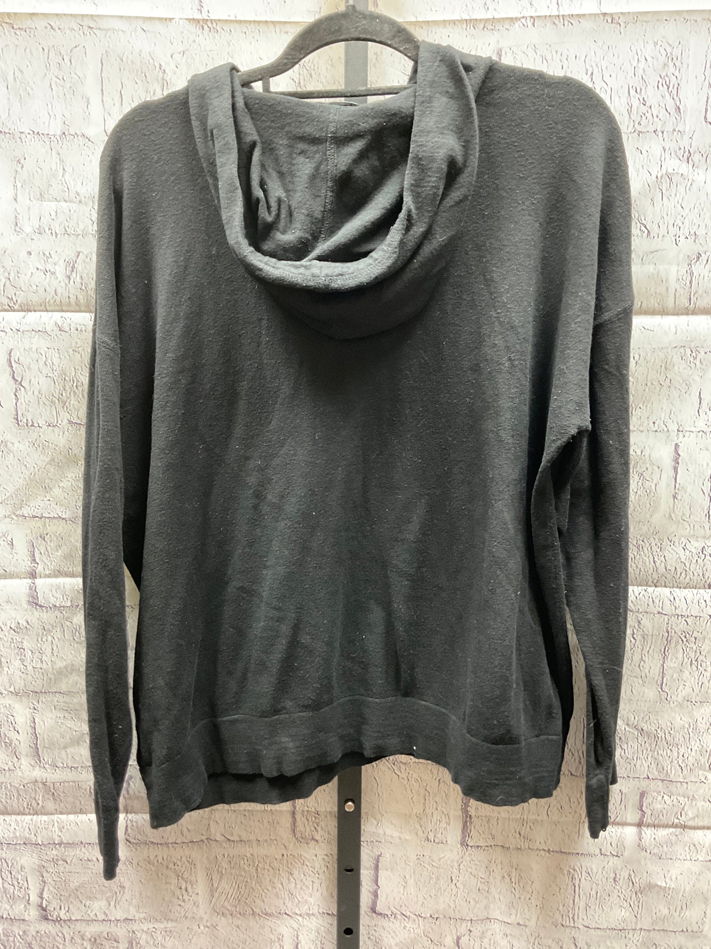 Sweatshirt Hoodie By Hilary Radley  Size: Xl