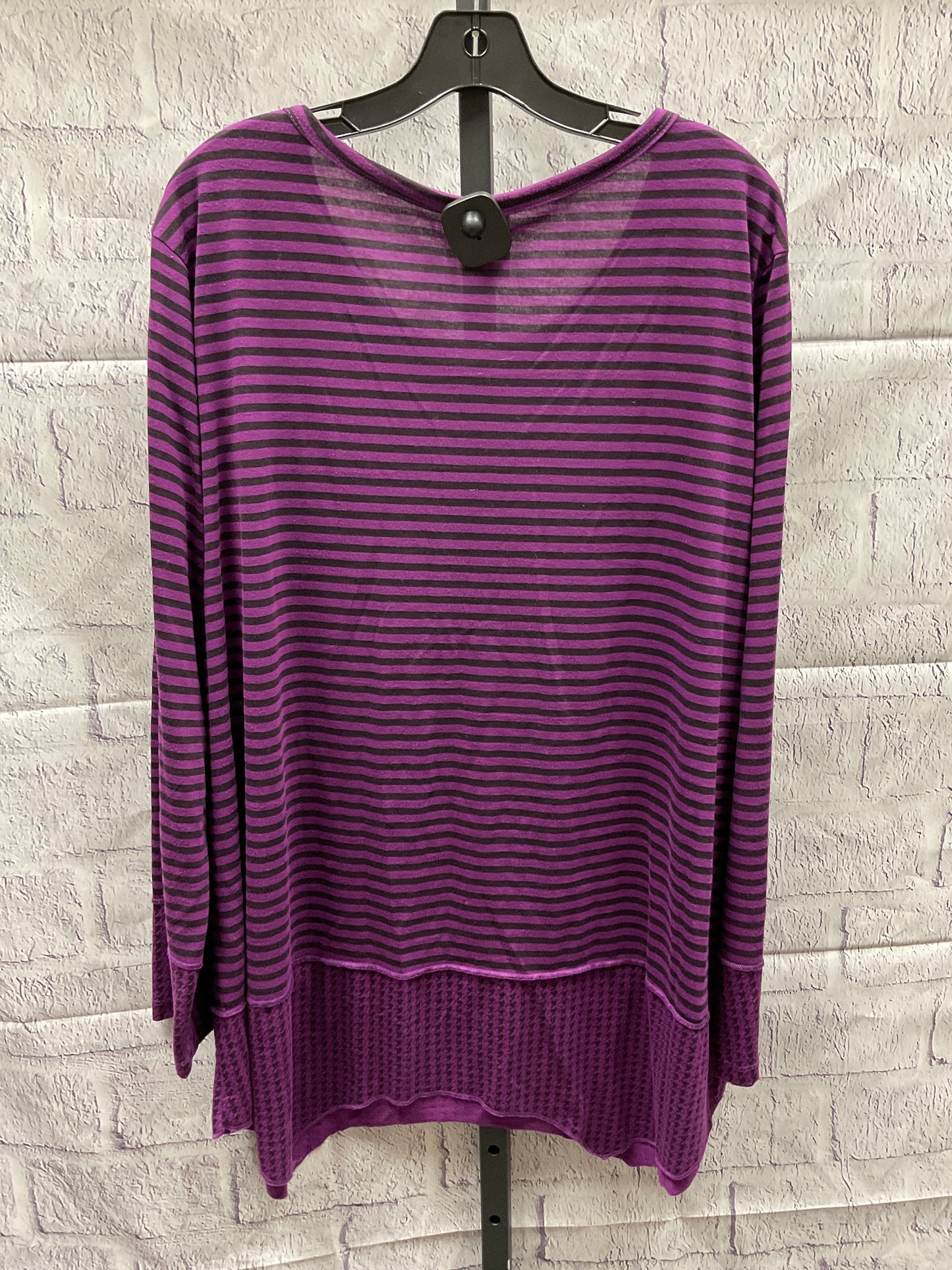 Top Long Sleeve By Blair  Size: 3x