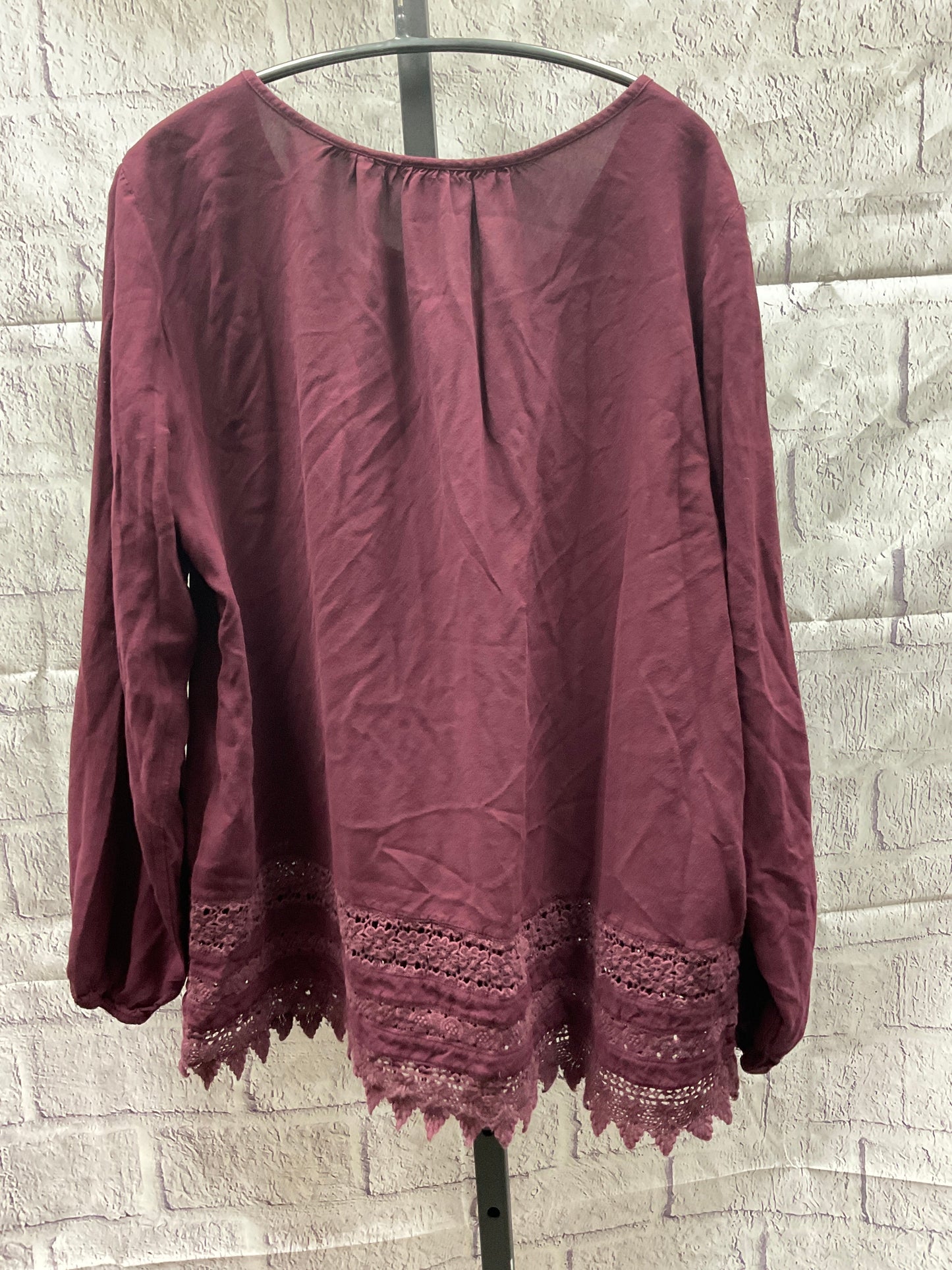 Top Long Sleeve By Ariat  Size: Xl