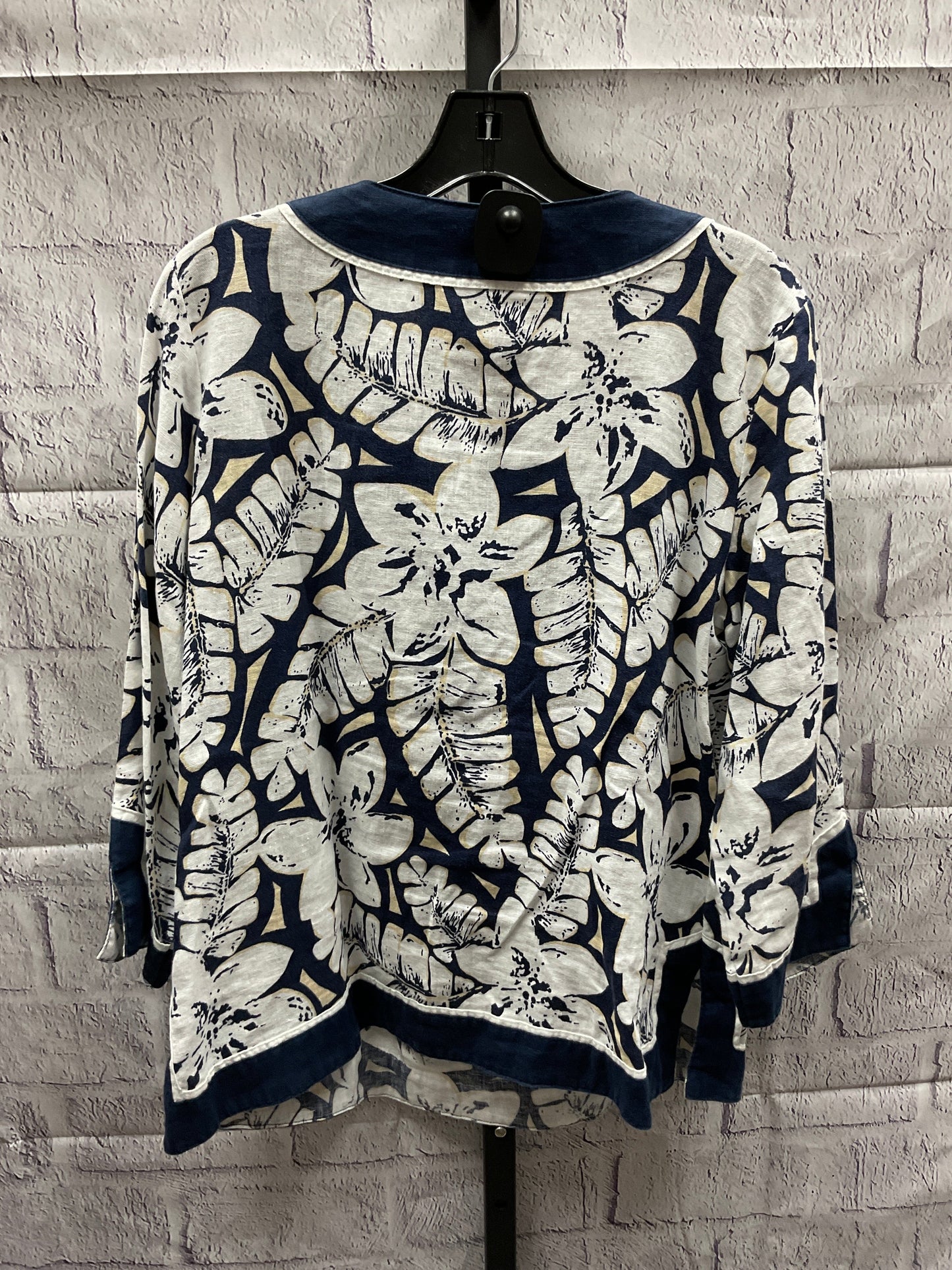 Top Long Sleeve By Jm Collections  Size: Petite   Xl