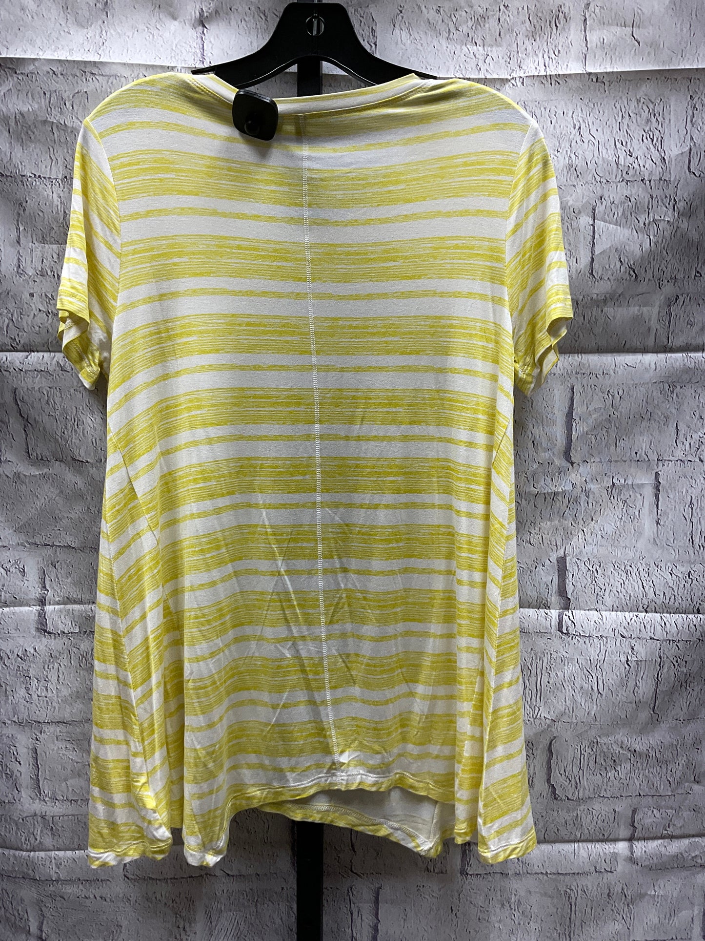 Top Short Sleeve By New Directions  Size: M
