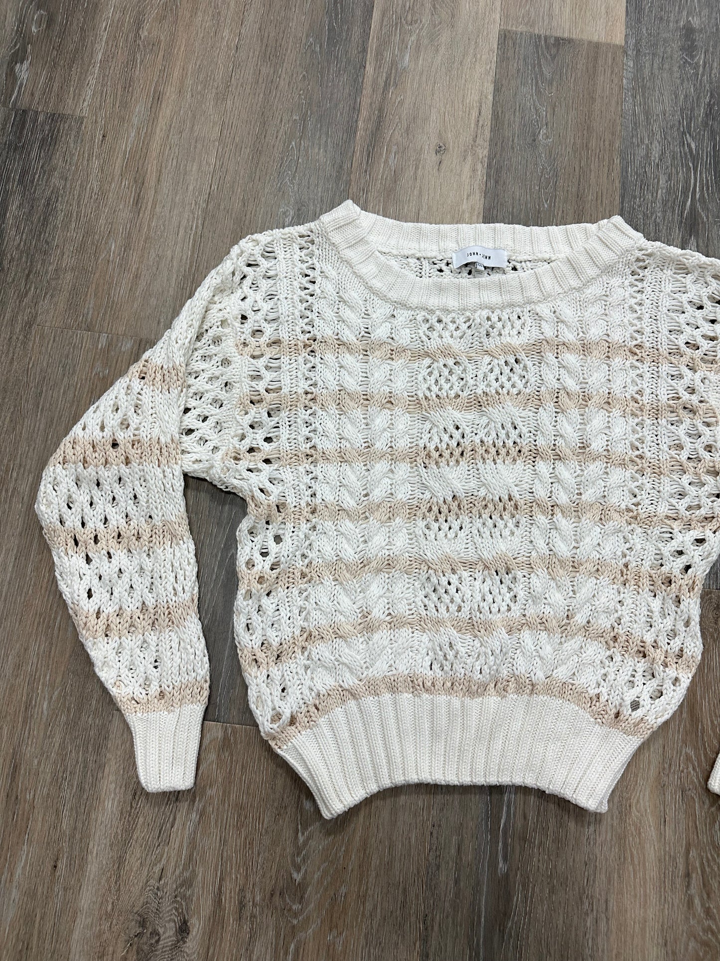 Sweater By John And Jenn  Size: Xs