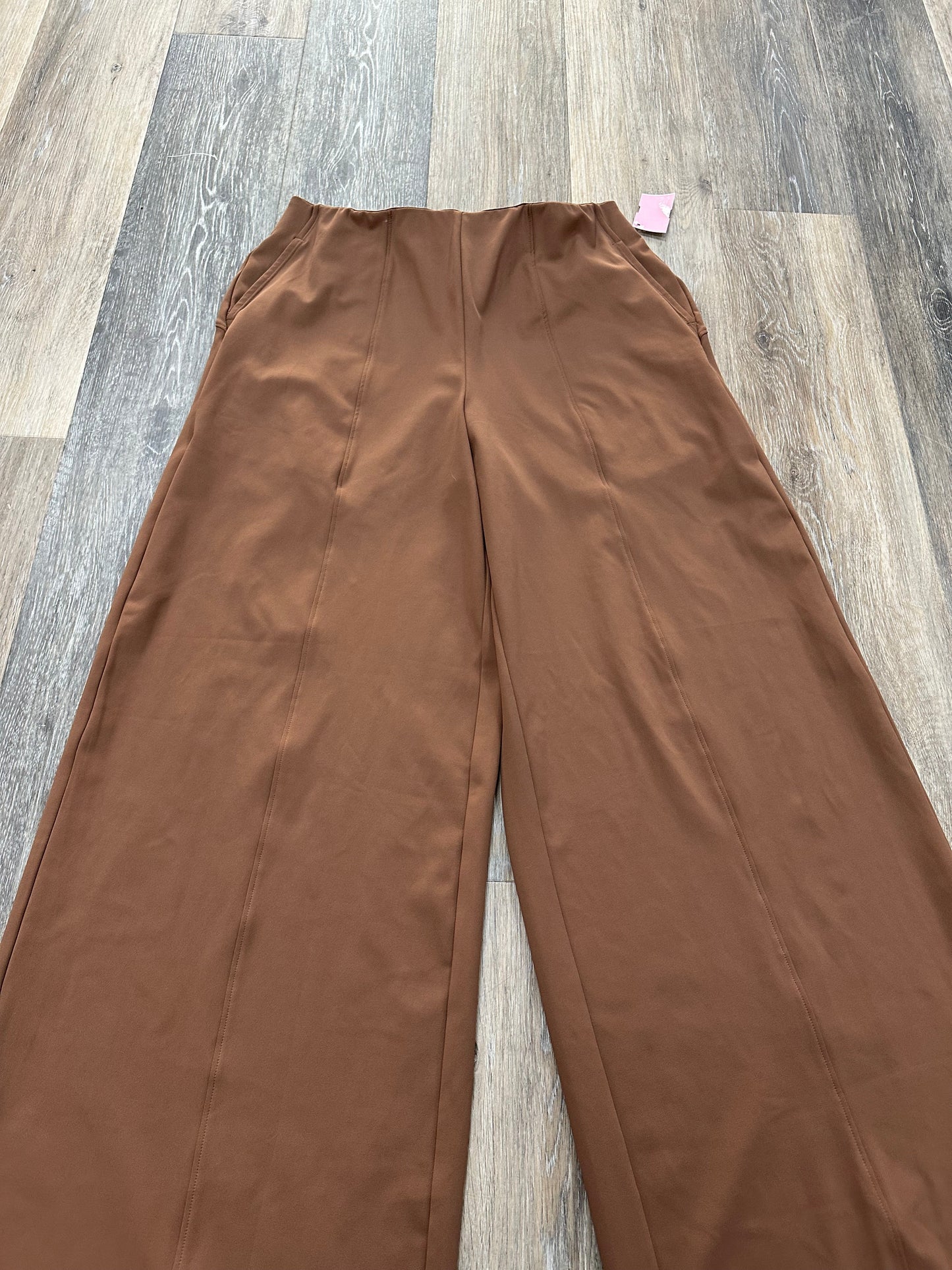 Pants Cropped By Old Navy  Size: M