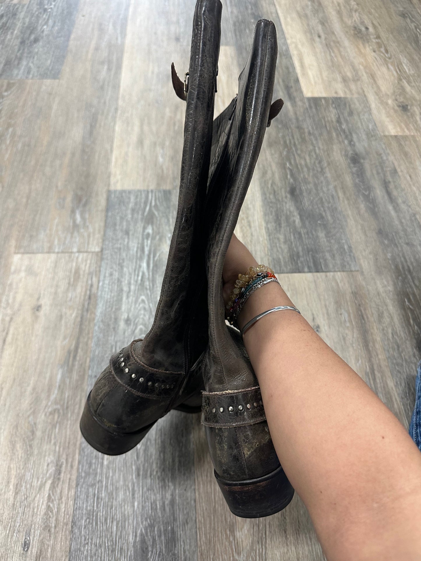 Boots Western By Sonora  Size: 7.5