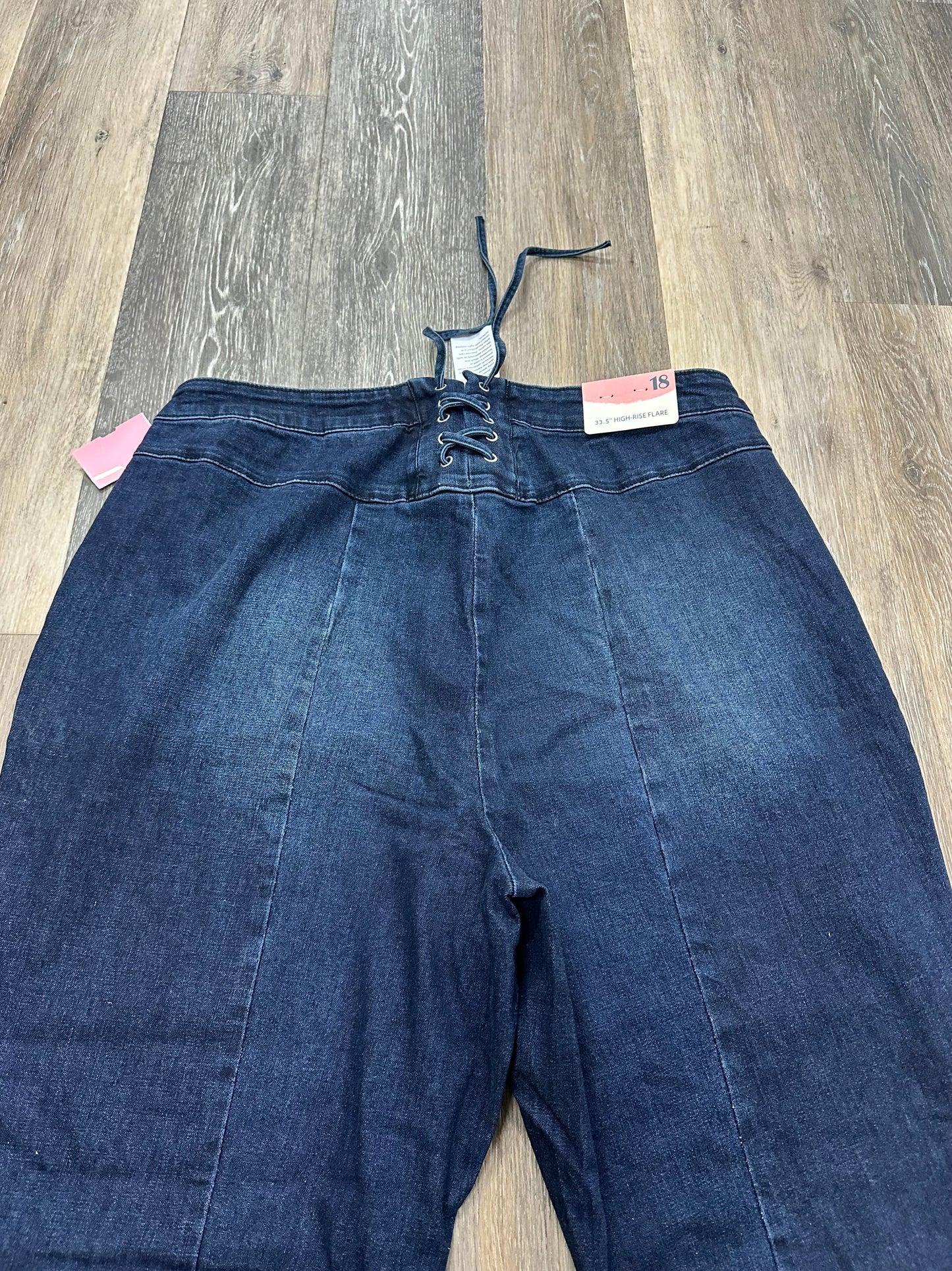 Jeans Flared By Arula  Size: 18