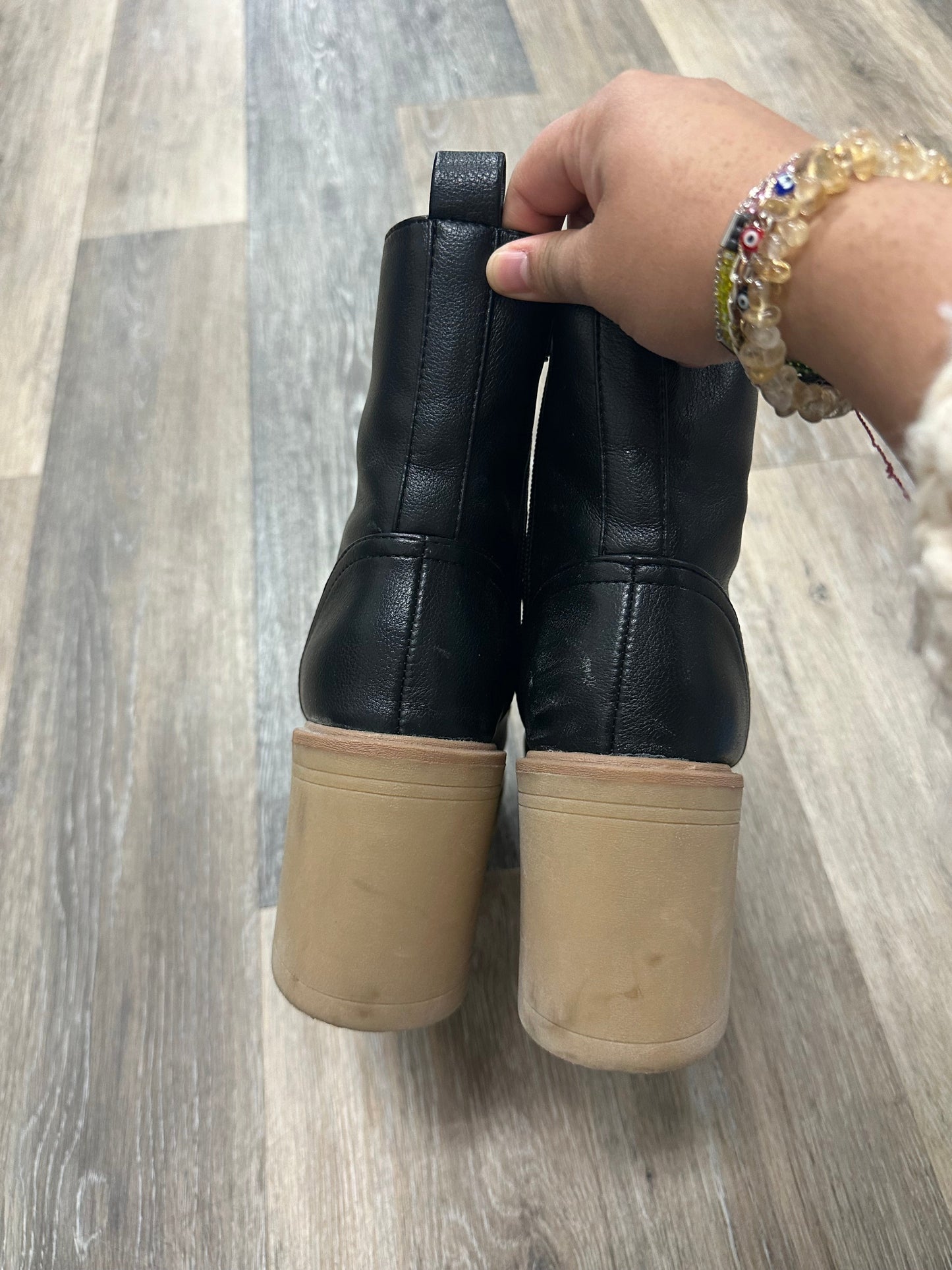Boots Ankle Heels By Dolce Vita  Size: 9.5