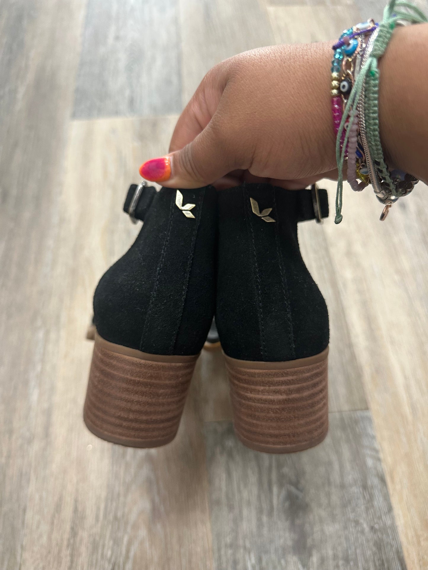 Sandals Heels Block By Koolaburra By Ugg  Size: 5.5