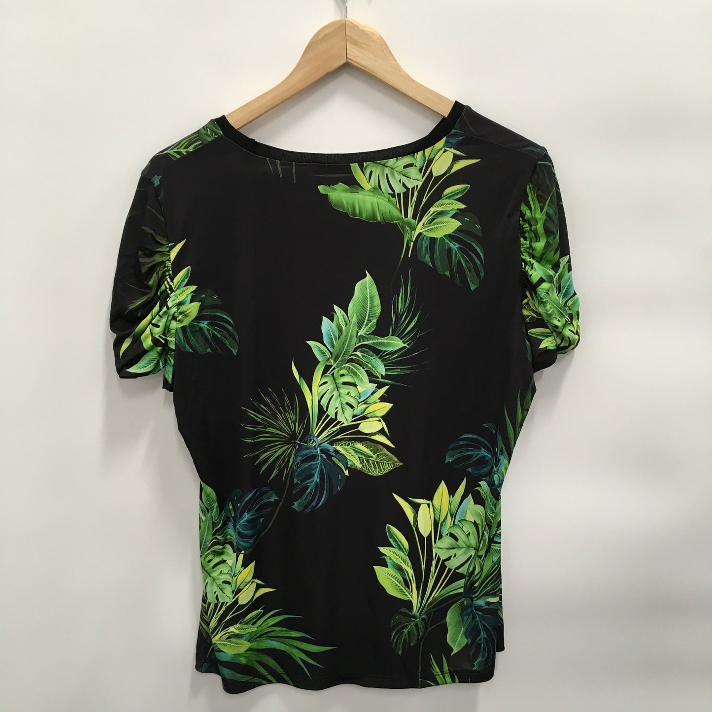 Top Short Sleeve By Elie Tahari  Size: L