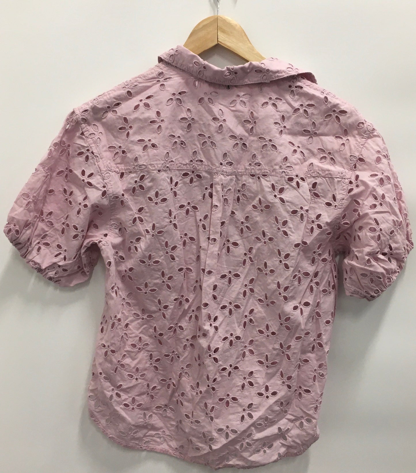 Top Short Sleeve By J Crew  Size: 6