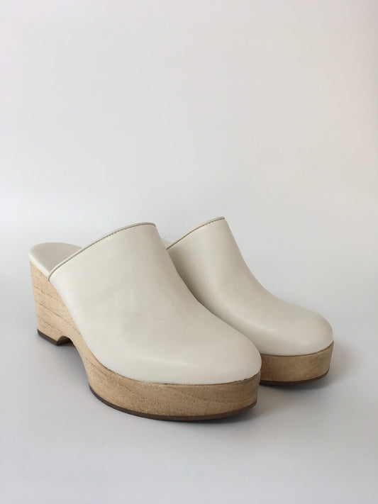 Shoes Heels Wedge By Everlane  Size: 7