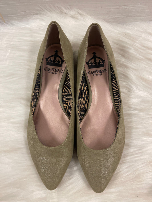 Shoes Flats Other By Crown Vintage  Size: 8.5