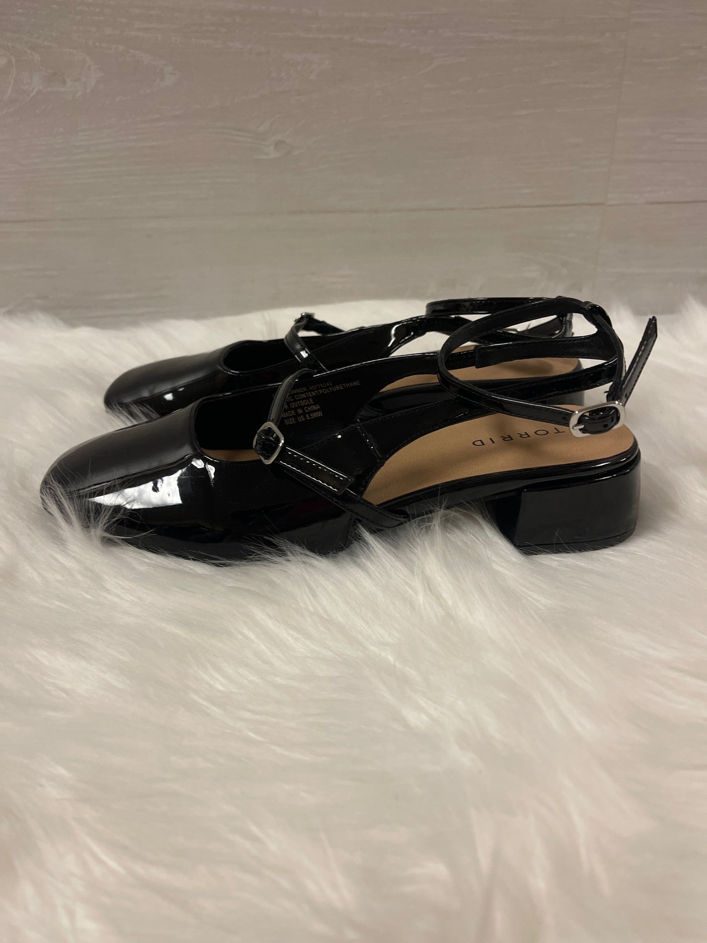 Shoes Flats Other By Torrid  Size: 8.5
