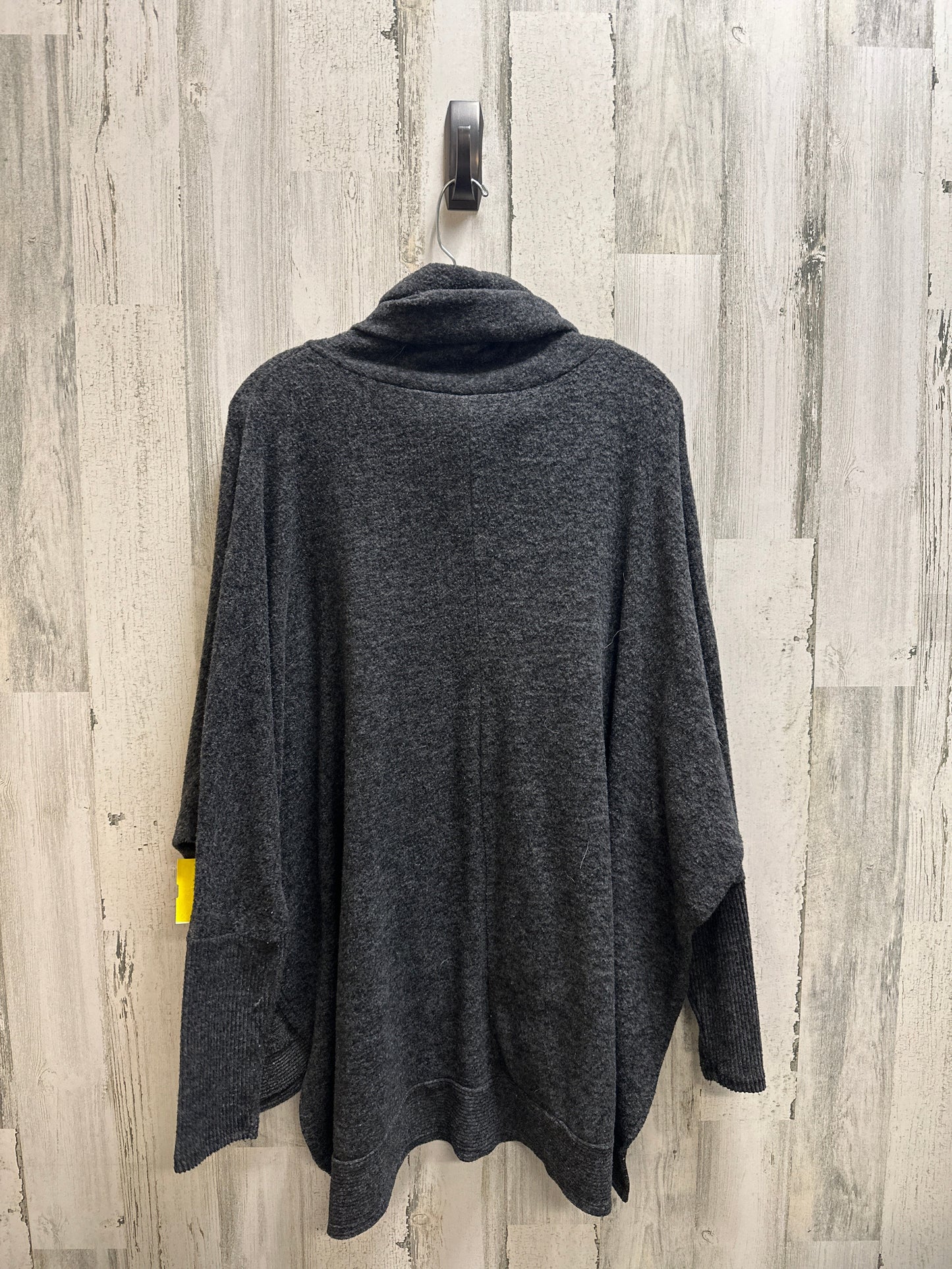 Sweater By Zenana Outfitters  Size: M