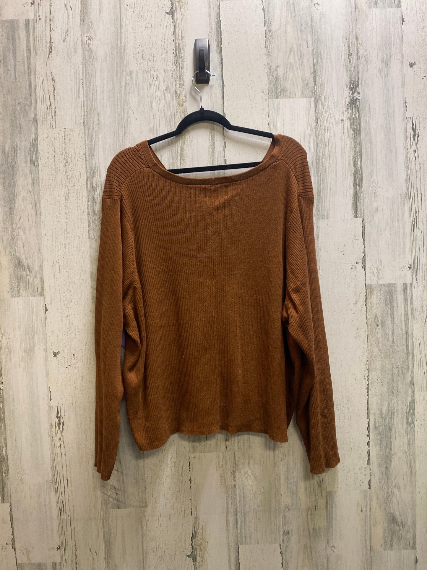 Top Long Sleeve By Old Navy  Size: 4x