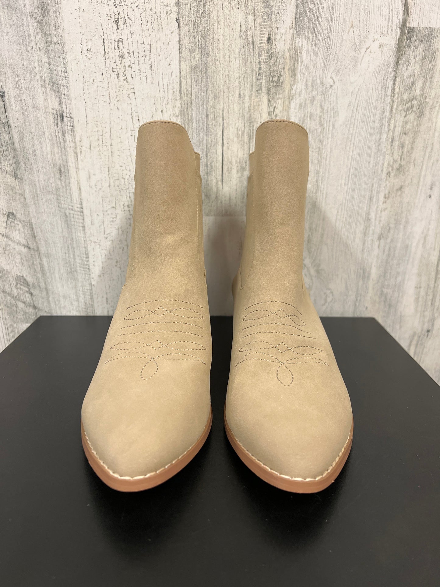 Boots Western By Clothes Mentor  Size: 7.5