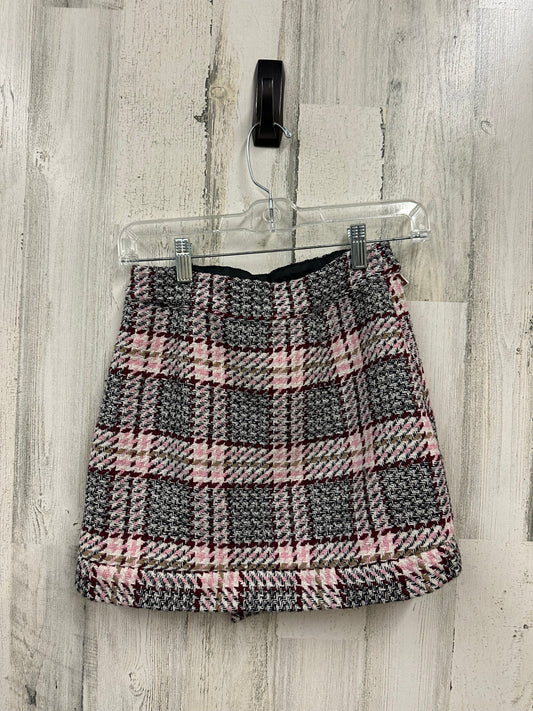 Skirt Mini & Short By Forever 21  Size: S