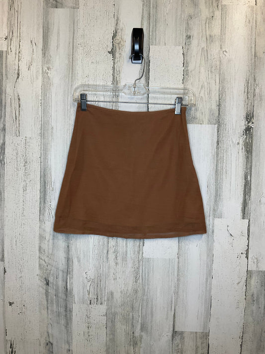 Skirt Mini & Short By Pretty Little Thing  Size: 2