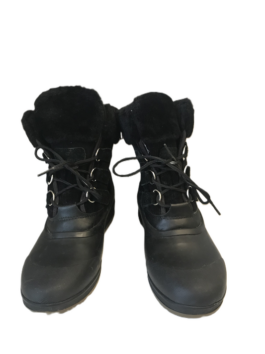 Boots Snow By Sperry  Size: 8.5