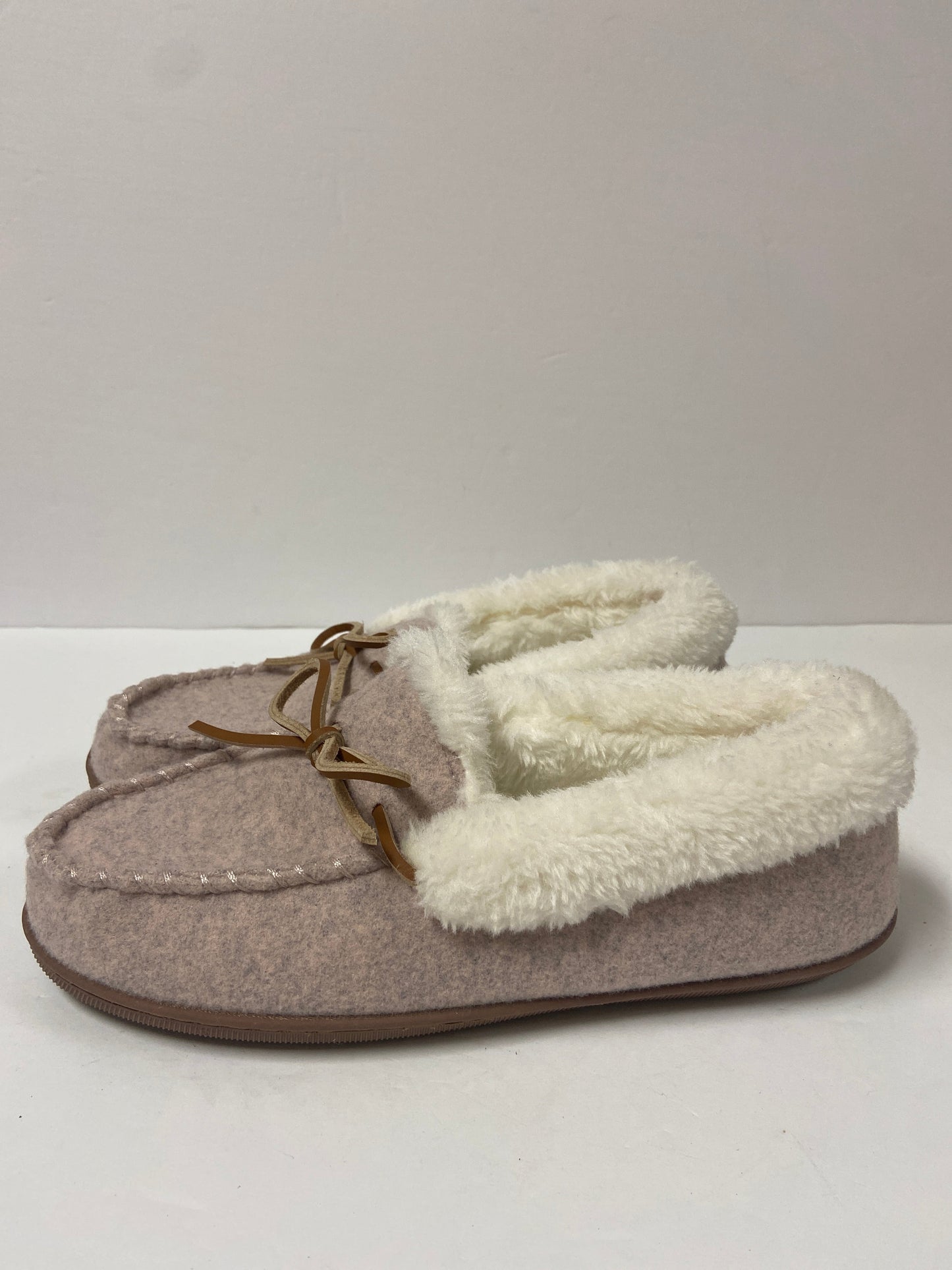 Slippers By Sonoma  Size: 8.5