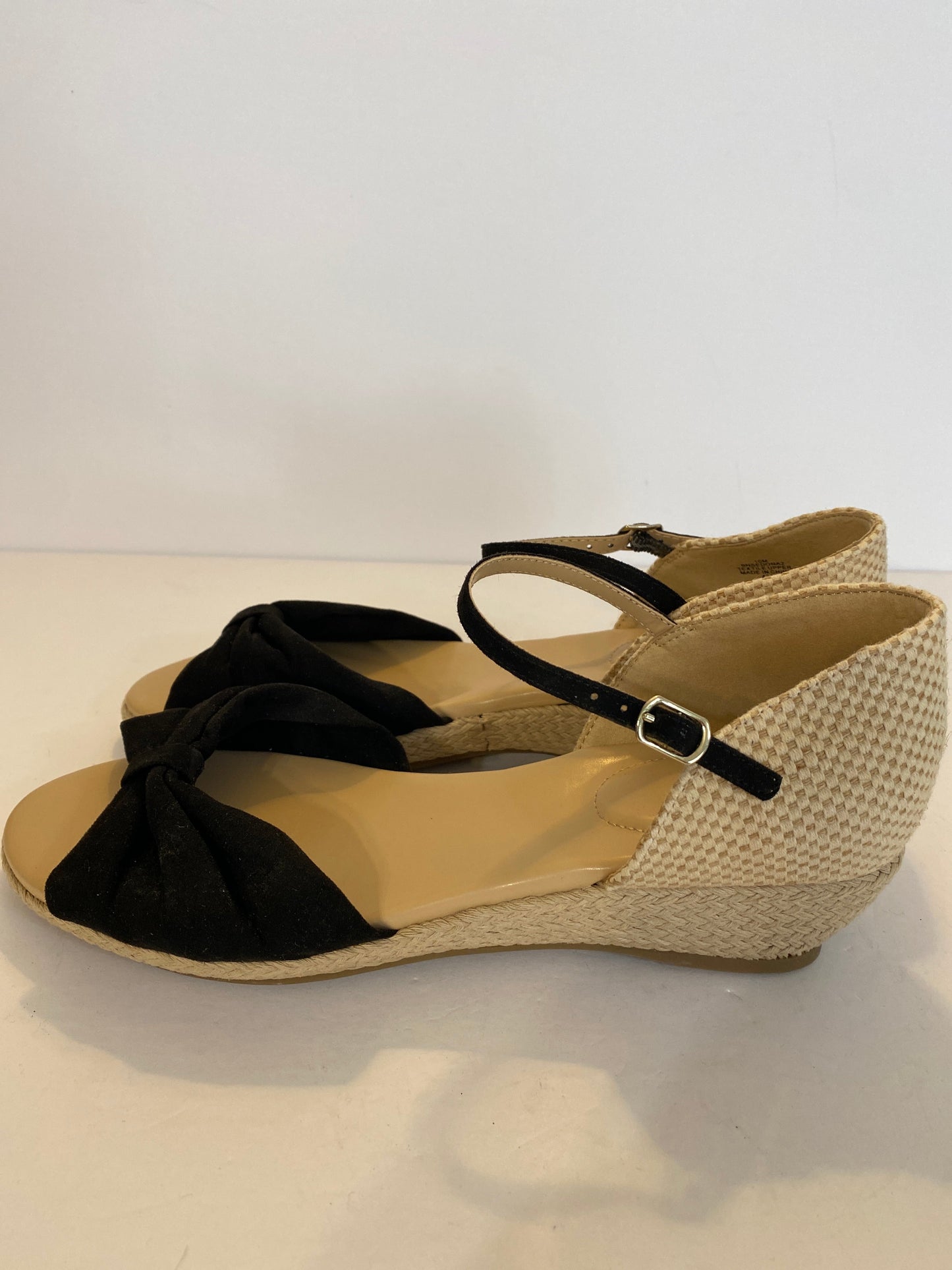 Sandals Heels Wedge By Bandolino  Size: 10