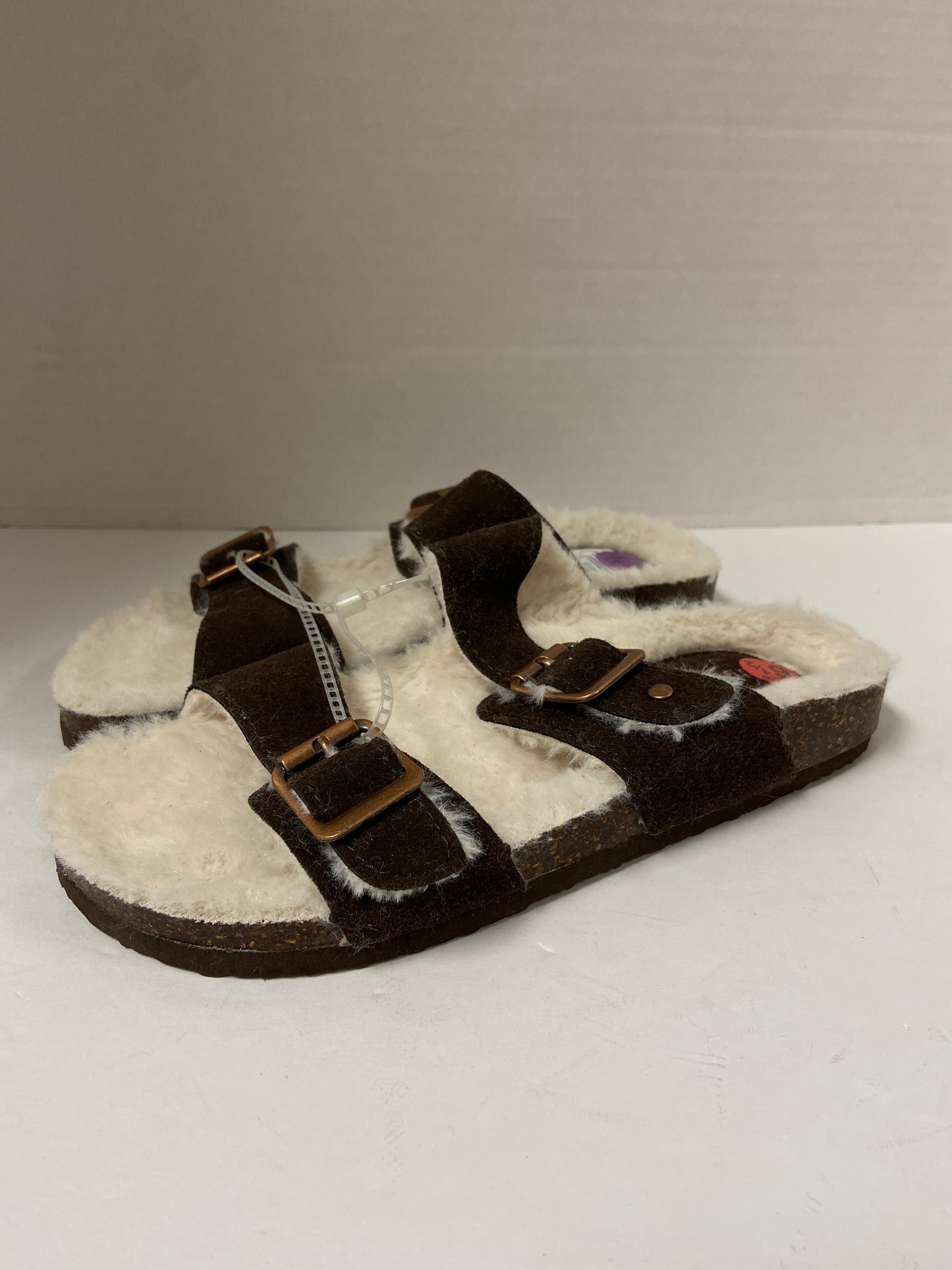 Sandals Flats By Madden Girl  Size: 6.5