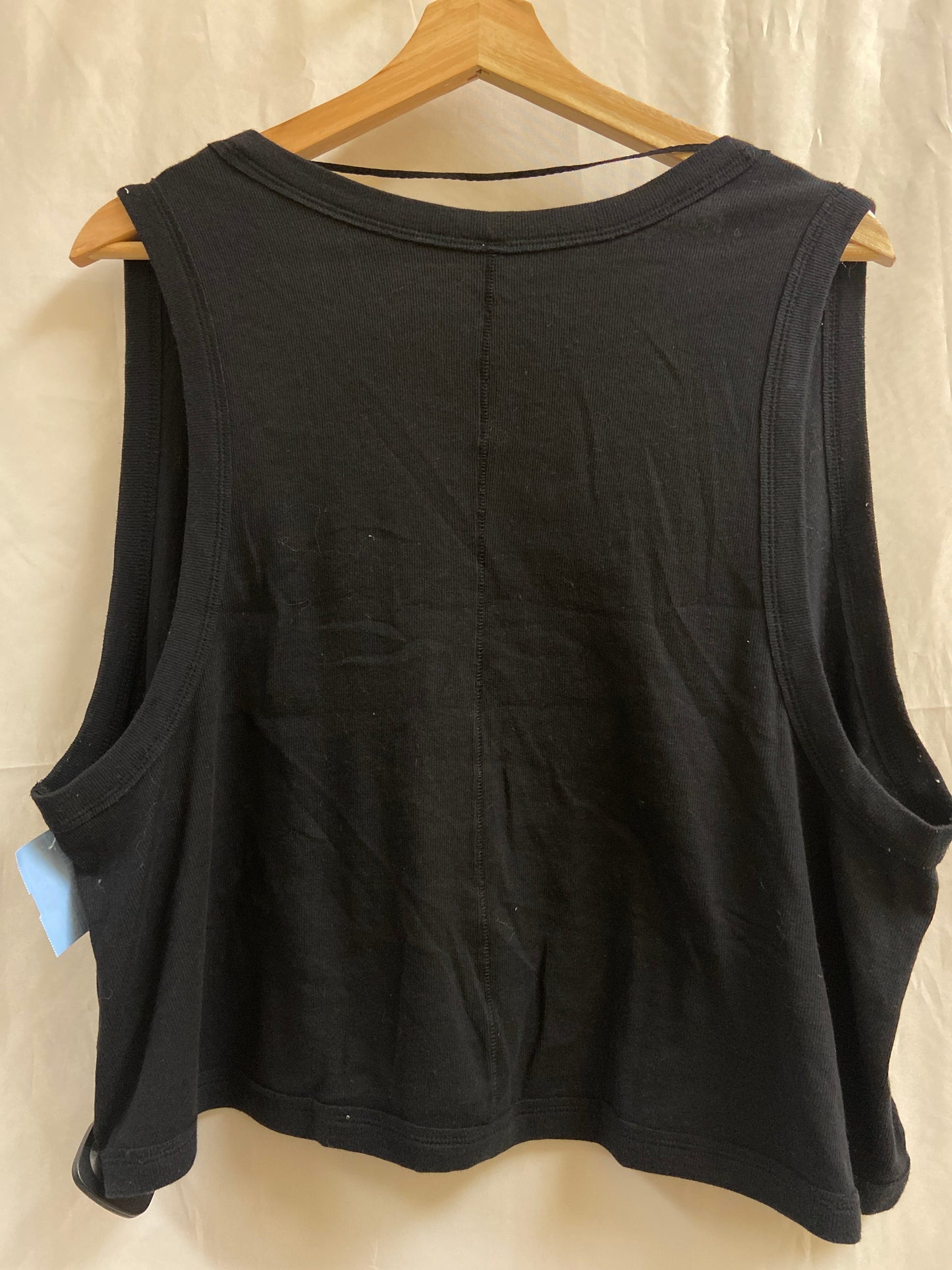 Top Sleeveless Basic By Free People  Size: Petite   Small